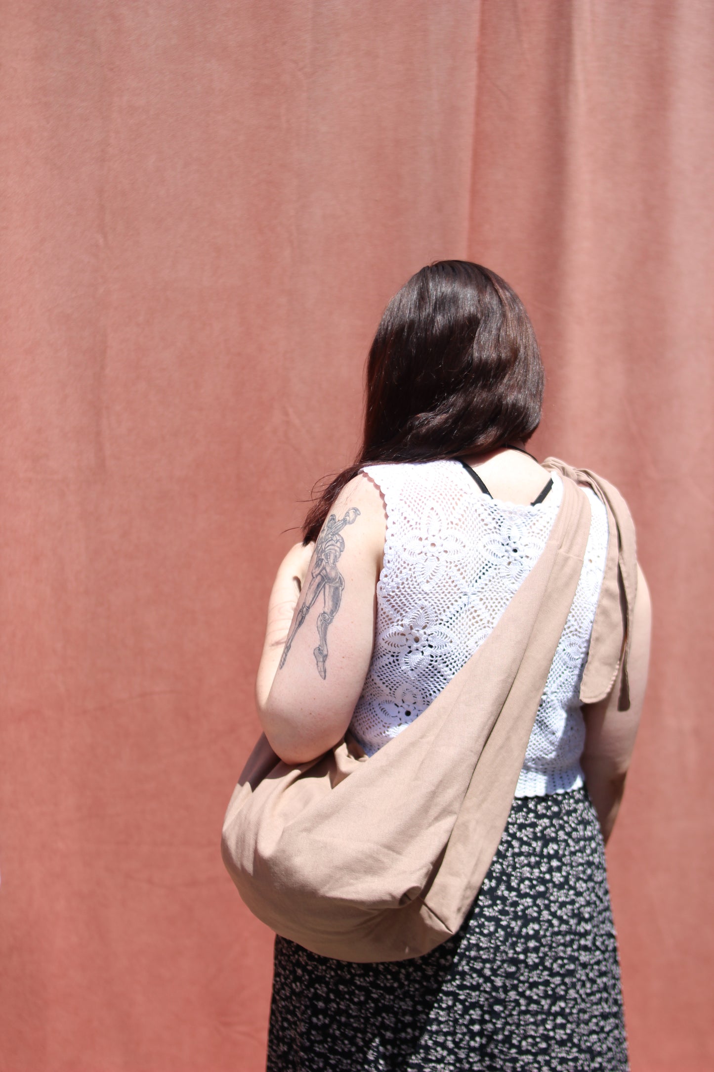 Linen slim-bag mocha color and leopard-print lining inside